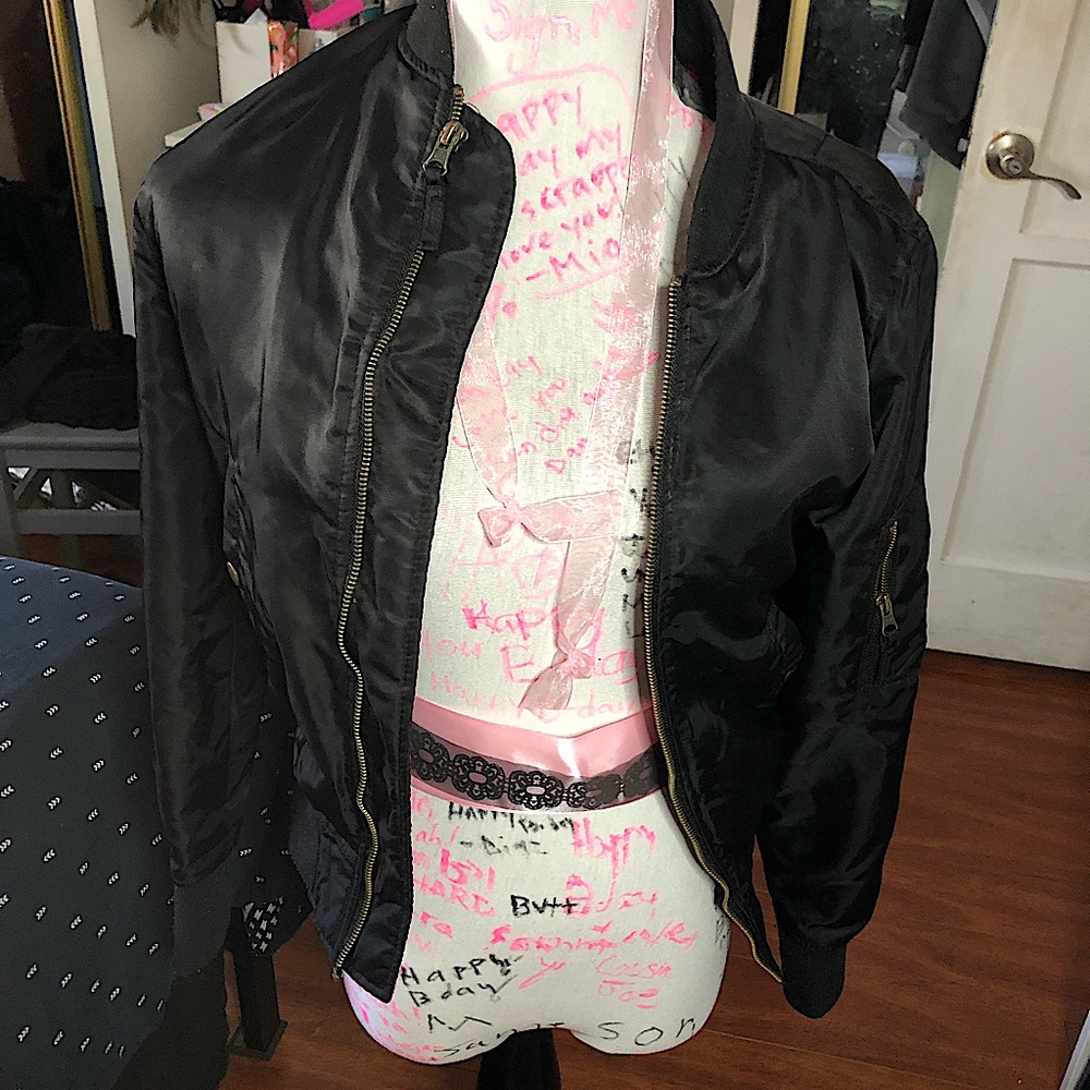 Bomber jacket
